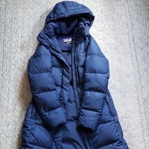 Patagonia Women's Down With It Parka Size XS